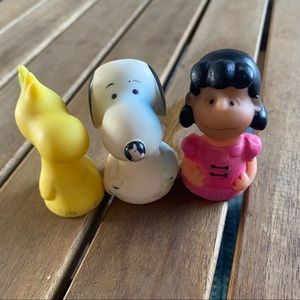 🆒 Vintage Peanuts Pencil Toppers